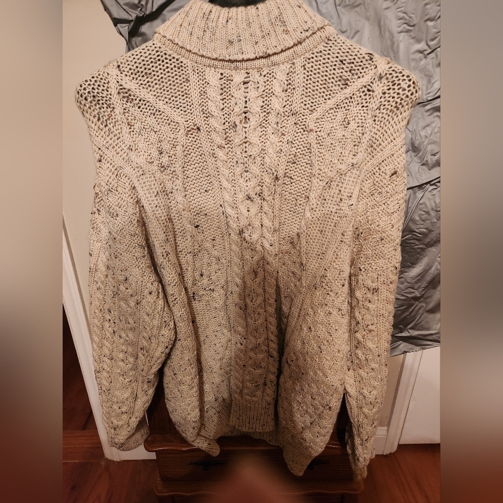 Callan Wool Sweater NWOT - Picture 2 of 16